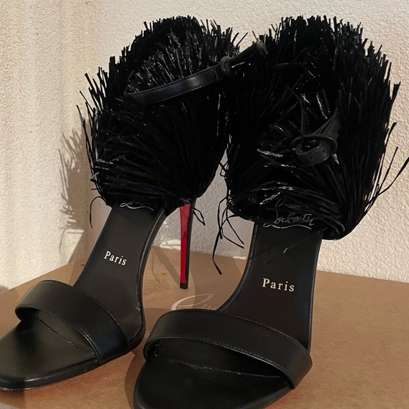 Christian Louboutin shoes size 38 - Picture 2 of 7